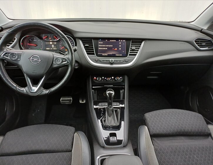 Opel Grandland Ostatní 2,0 l 130 kw