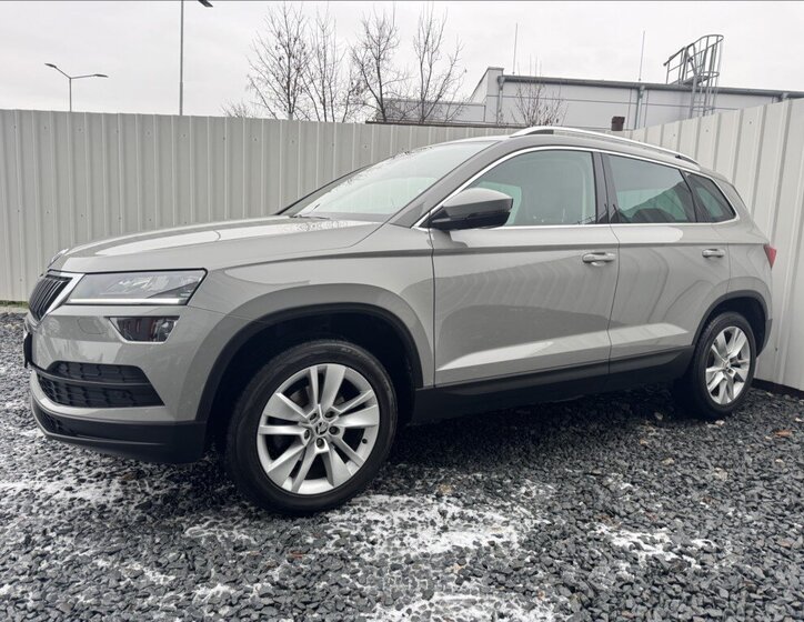 Škoda Karoq 3