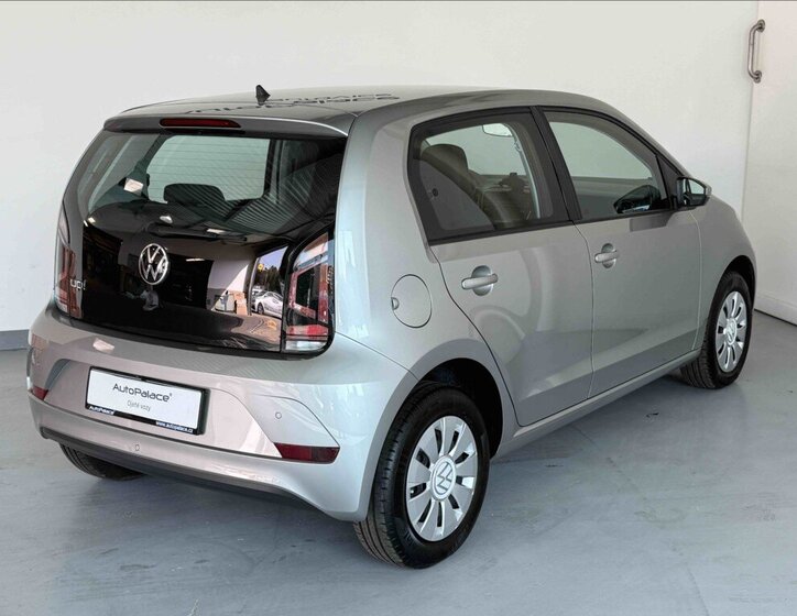 Volkswagen up! 4