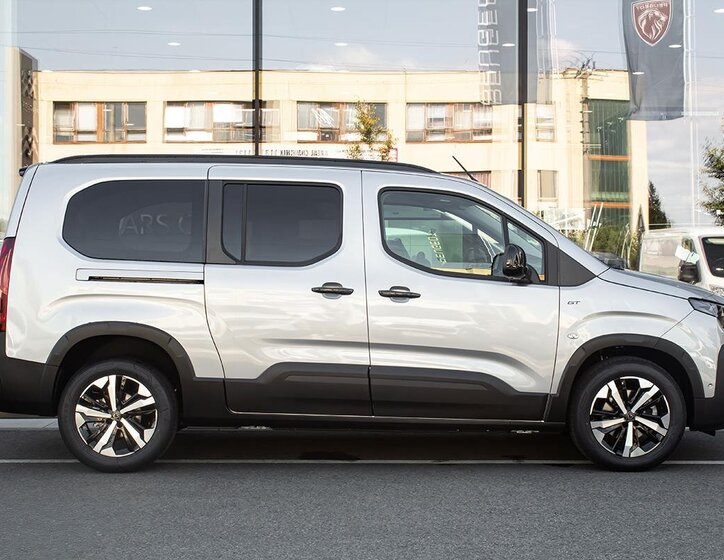 Peugeot Rifter MPV 1,5 l 96 kw