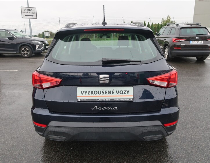 Seat Arona 6
