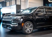 Jeep Grand Wagoneer 11