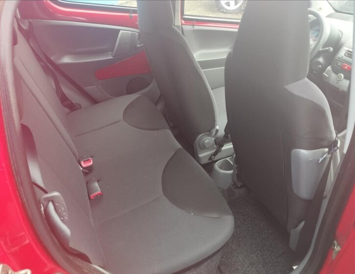 Toyota Aygo Hatchback 998,0 50 kw