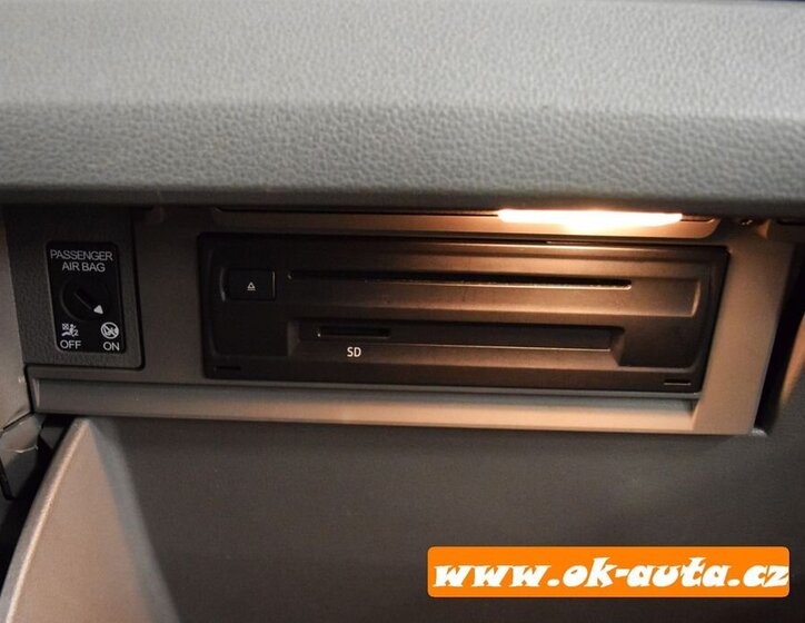 Volkswagen Crafter Skříň 2,0 l 103 kw