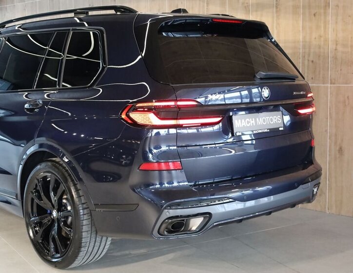 BMW X7 SUV / Terénní 3,0 l 259 kw