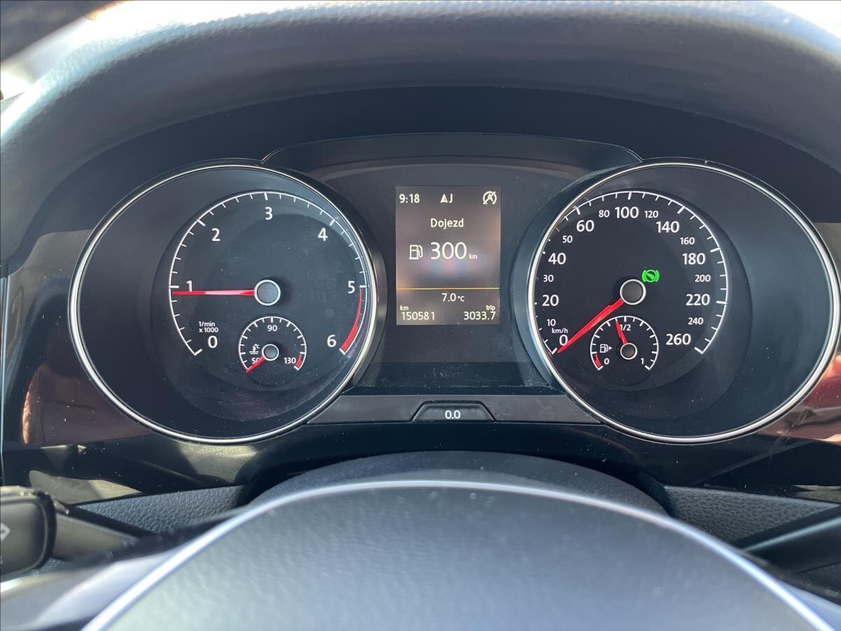 Volkswagen Golf Sportsvan Kombi 1,6 l 81 kw