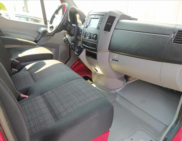 Mercedes-Benz Sprinter 7