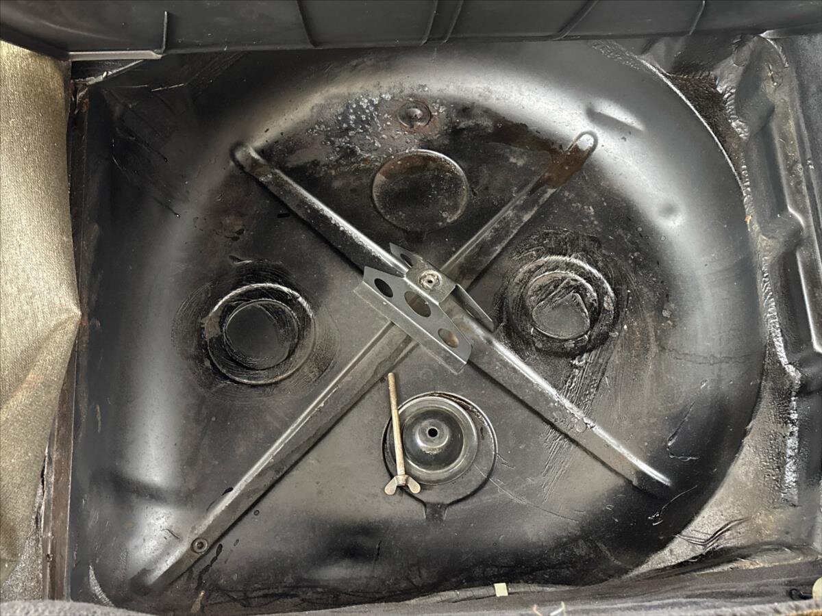 Mercedes-Benz SL Kabriolet 4,5 l 160 kw