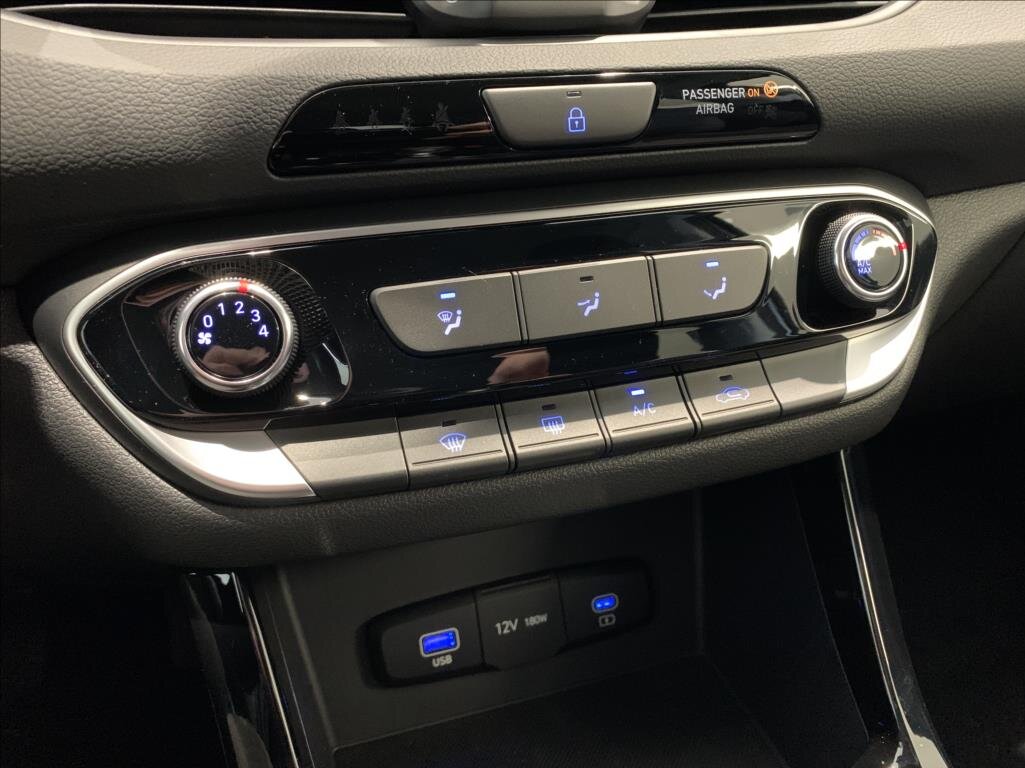 Hyundai i30 Kombi 1,5 l 70 kw