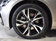 Volvo V60 Kombi 2,0 l 145 kw