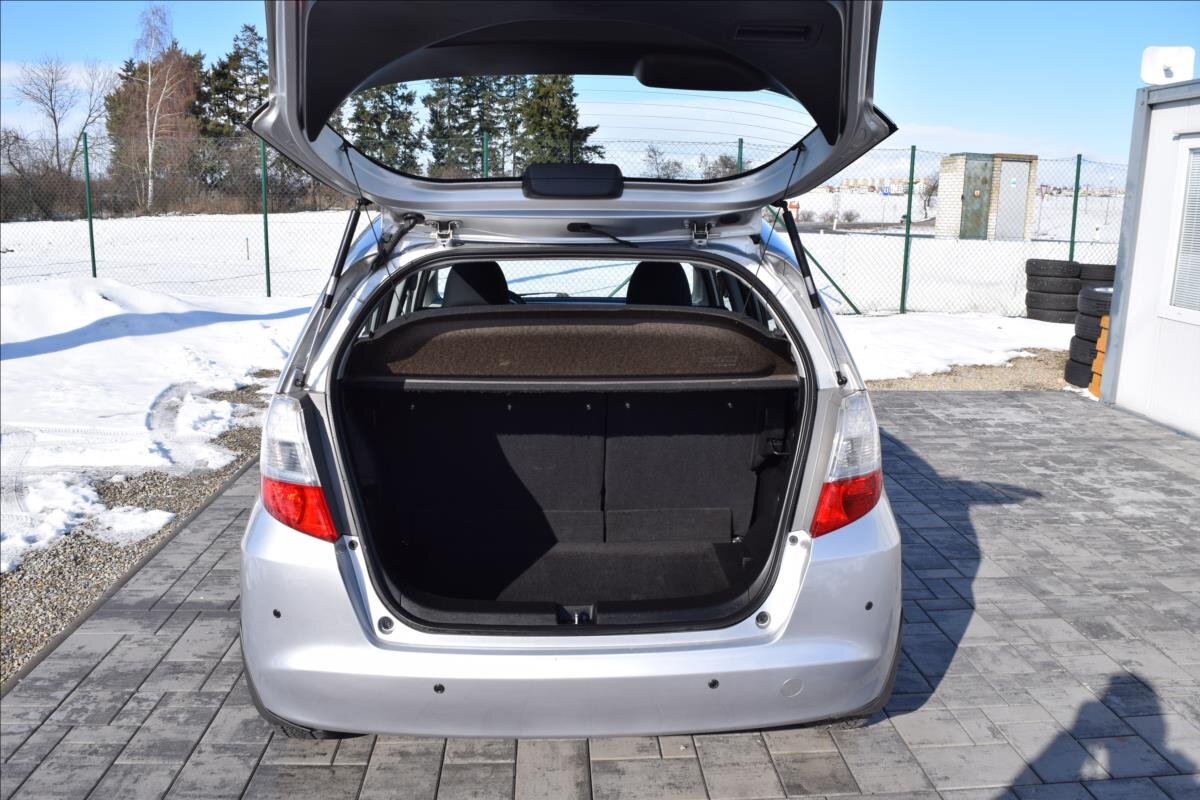 Honda Jazz Hatchback 1,2 l 66 kw