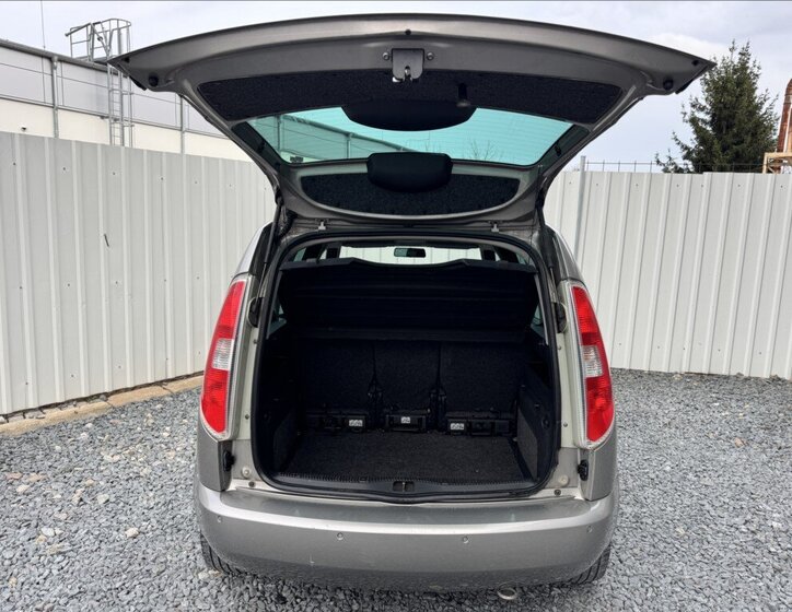 Škoda Roomster Kombi 1,2 l 51 kw