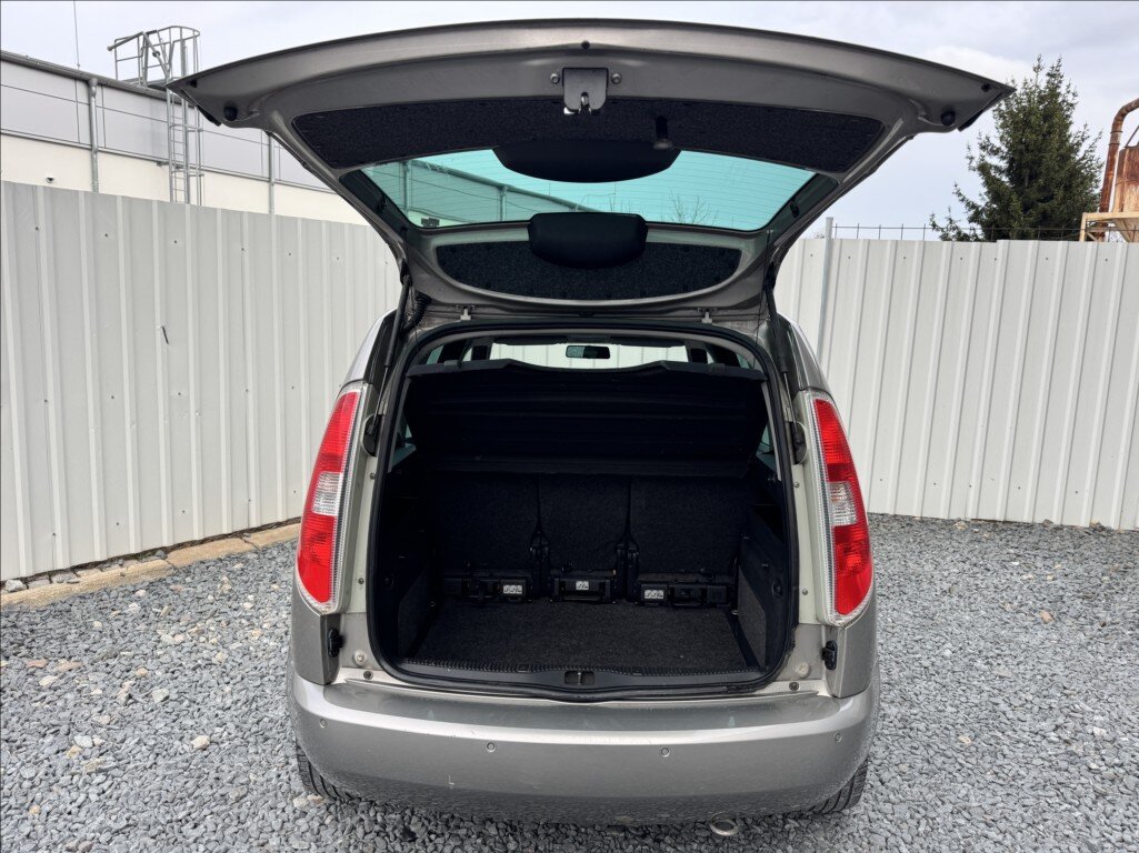 Škoda Roomster Kombi 1,2 l 51 kw