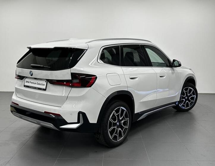 BMW X1 10