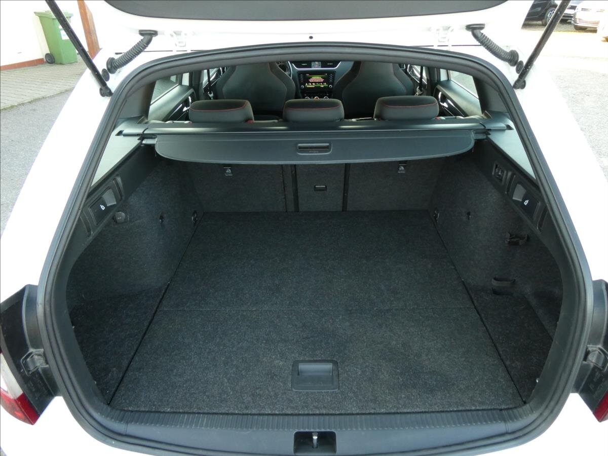 Škoda Octavia Kombi 2,0 l 169 kw