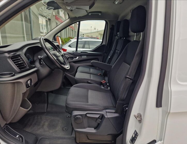 Ford Transit Custom Skříň 2,0 l 77 kw