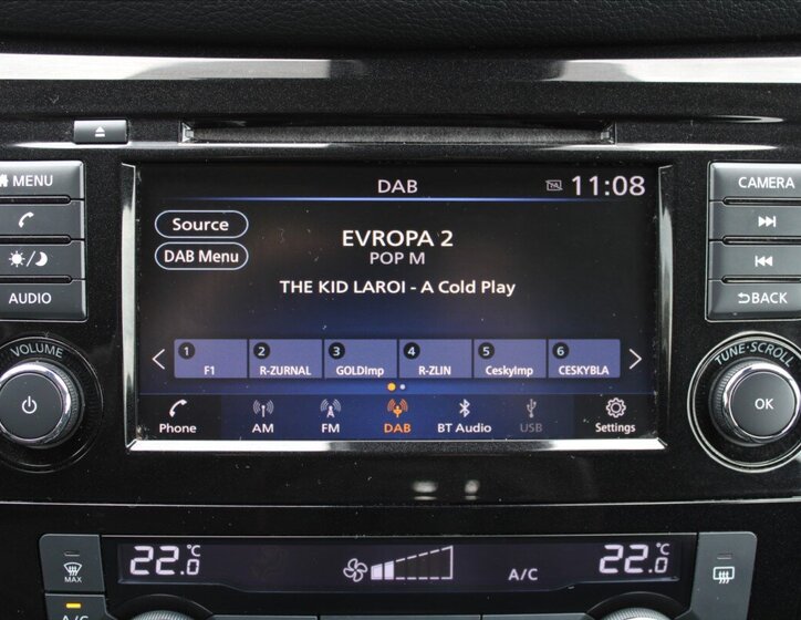 Nissan Qashqai SUV / Terénní 1,3 l 103 kw