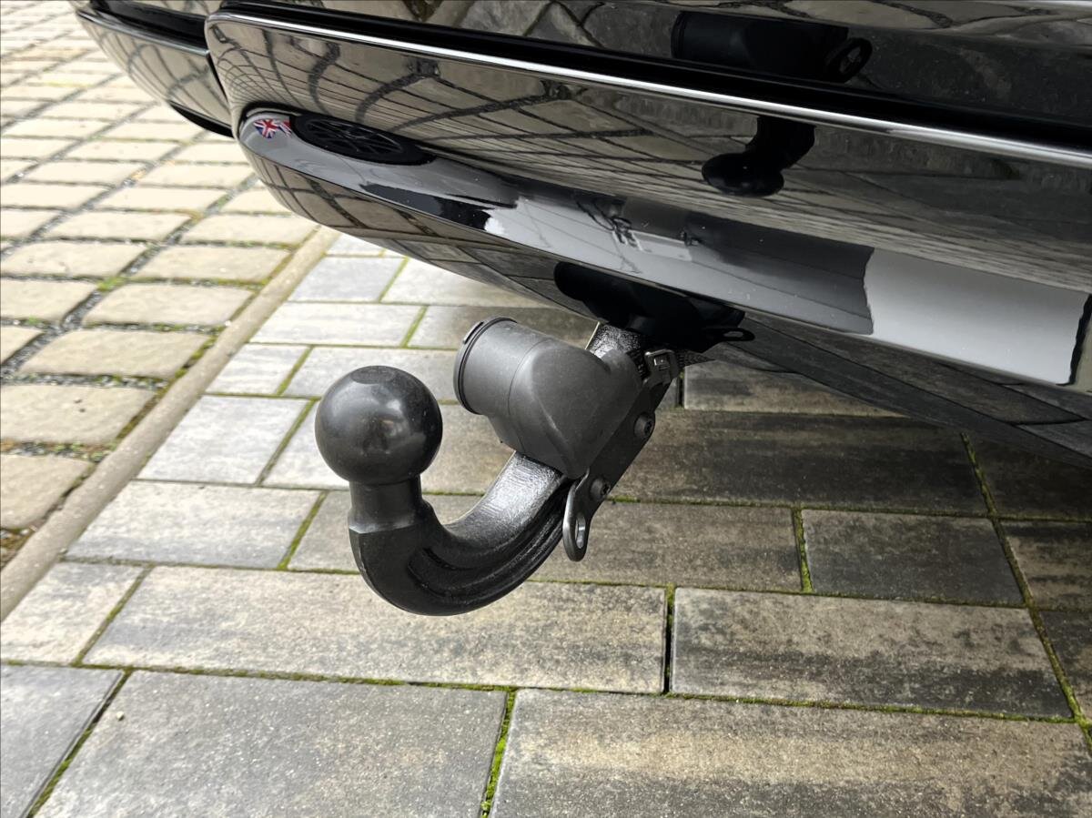 Land Rover Range Rover Sport SUV 3,0 l 221 kw