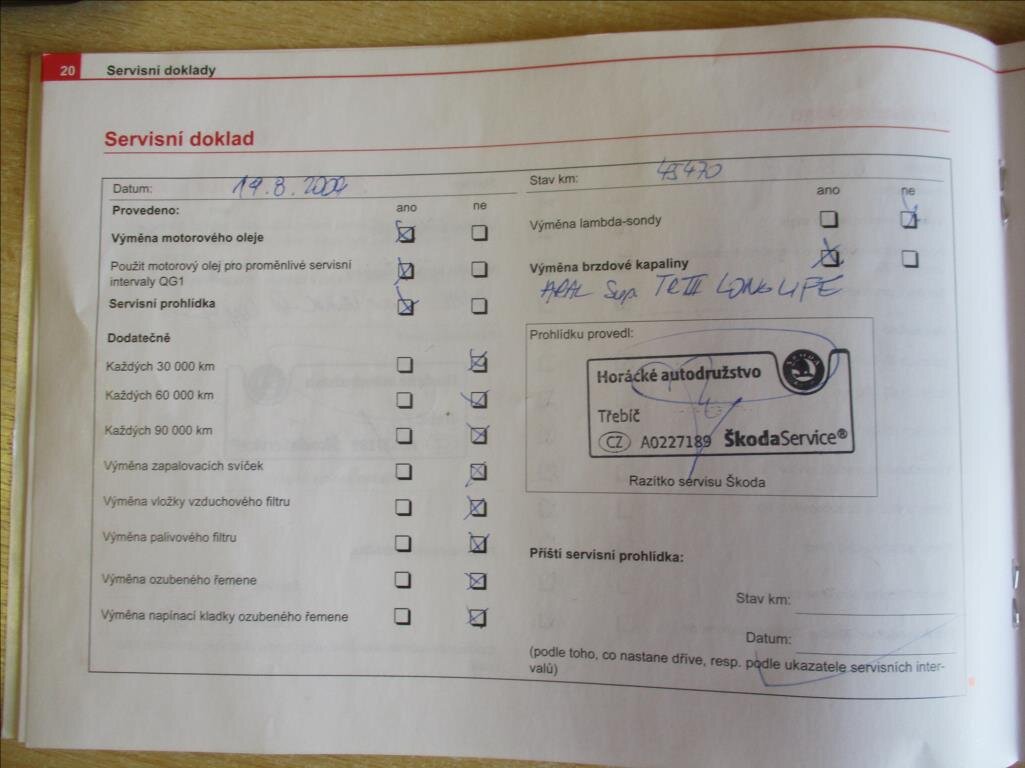 Škoda Octavia Sedan / Limuzína 1,6 l 75 kw