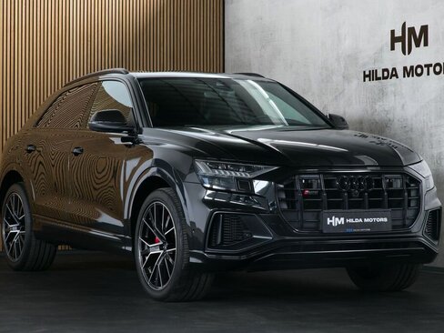 Audi SQ8 SUV 4,0 l 373 kw