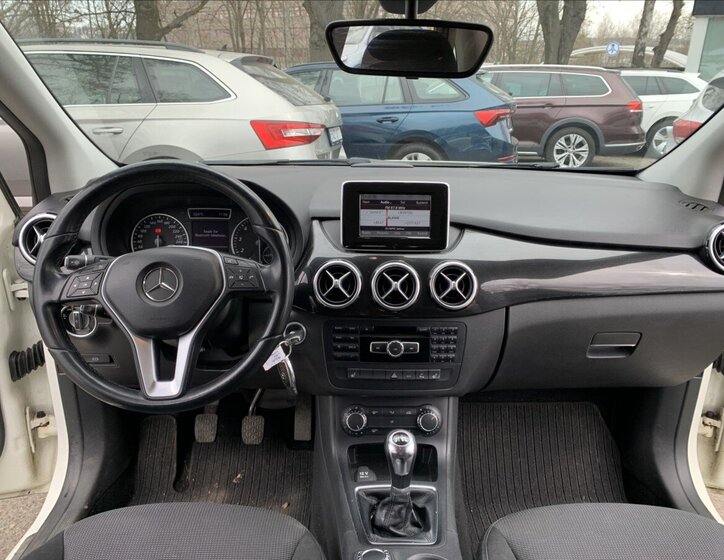 Mercedes-Benz Třídy B Hatchback 1,6 l 90 kw