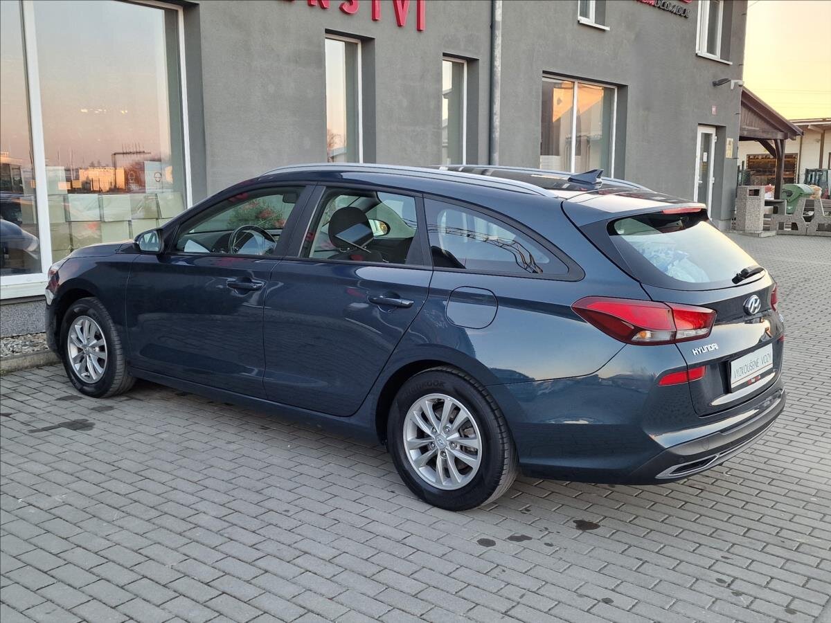 Hyundai i30 Kombi 1,6 l 85 kw