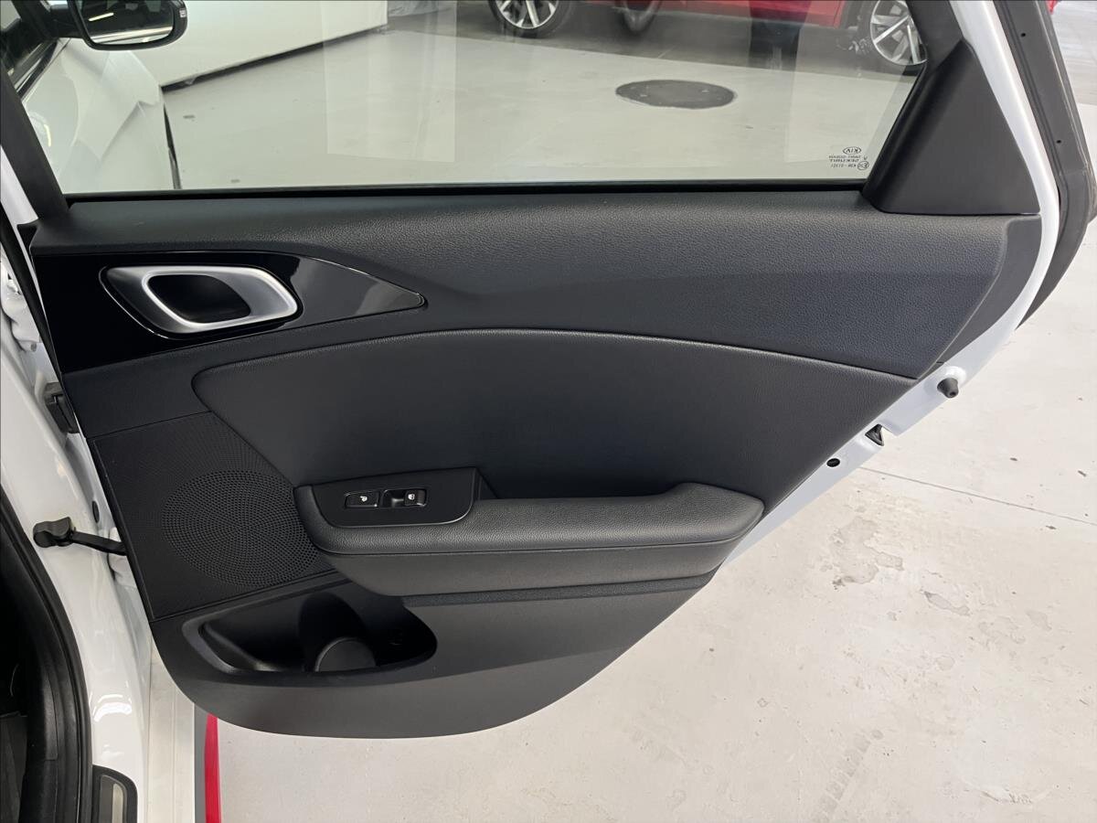 KIA ProCeed Kombi 1,6 l 150 kw