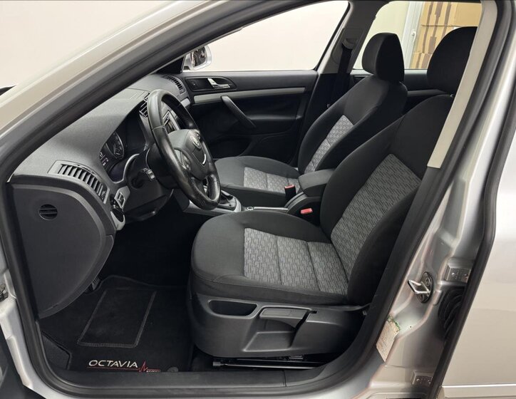 Škoda Octavia 27