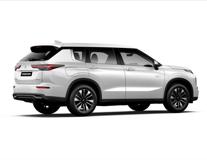 Mitsubishi Outlander 9