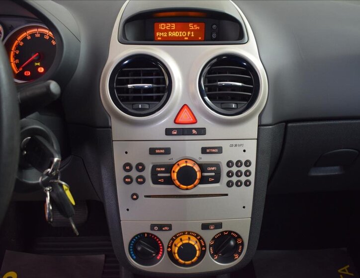 Opel Corsa Hatchback 1,2 l 59 kw