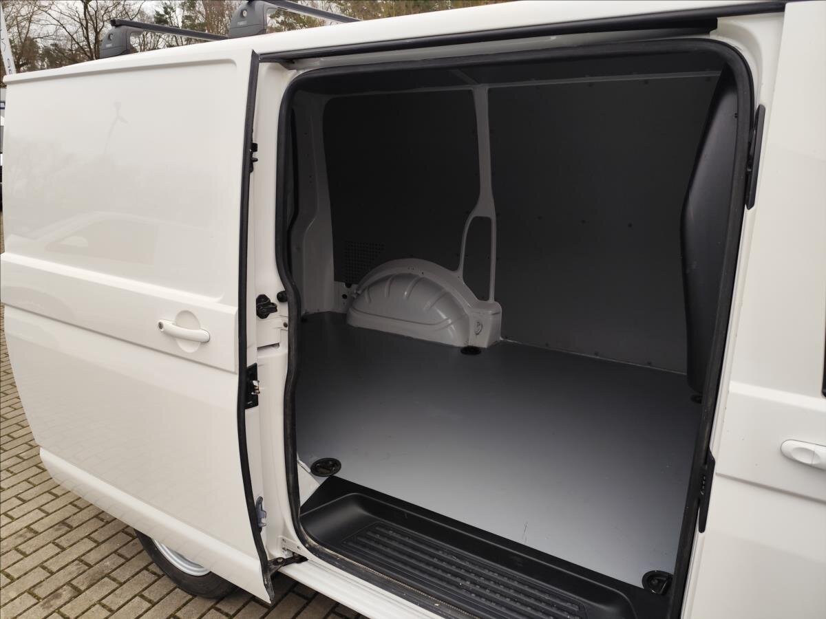 Volkswagen Transporter VAN-Minibus 2,0 l 84 kw