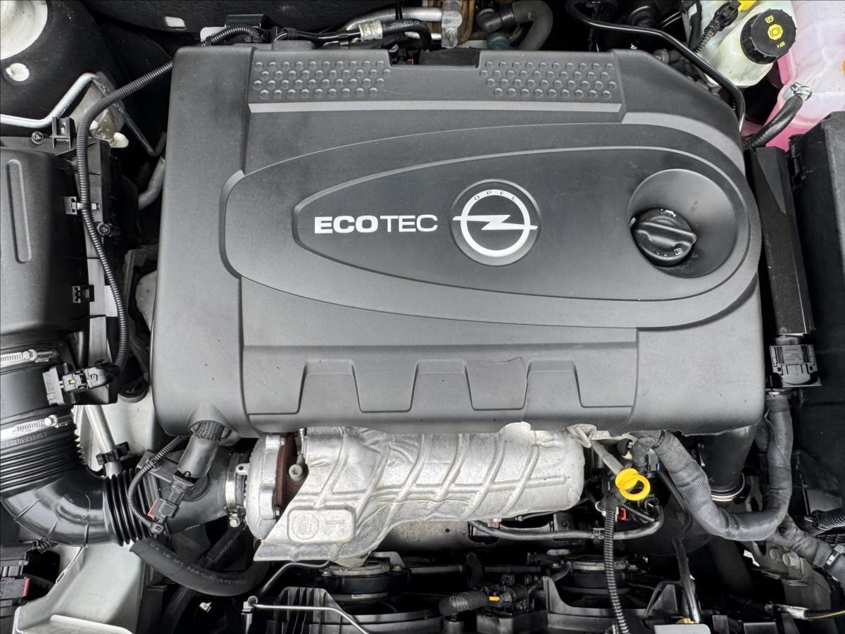 Opel Insignia Kombi 2,0 l 96 kw