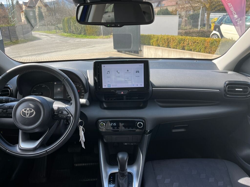 Toyota Yaris Hatchback 1,5 l 68 kw