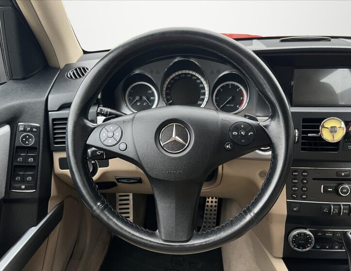 Mercedes-Benz GLK 15