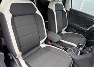 Volkswagen T-Roc SUV / Terénní 999,0 85 kw