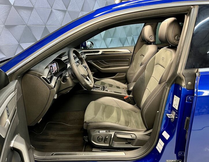 Volkswagen Arteon Liftback 2,0 l 206 kw