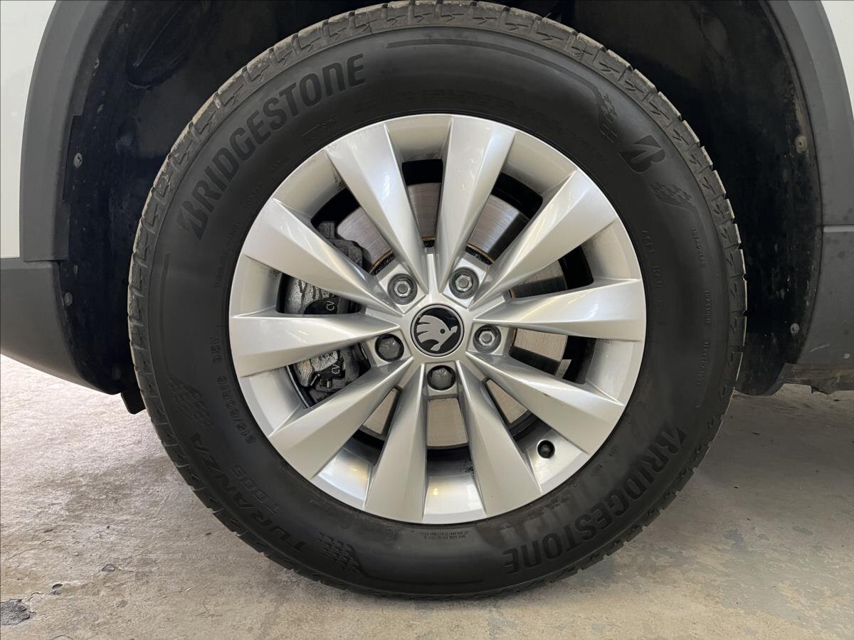 Škoda Karoq SUV 1,5 l 110 kw