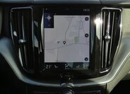 Volvo XC60 SUV / Terénní 2,0 l 140 kw