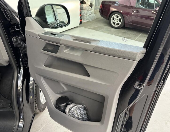 Volkswagen Transporter 21