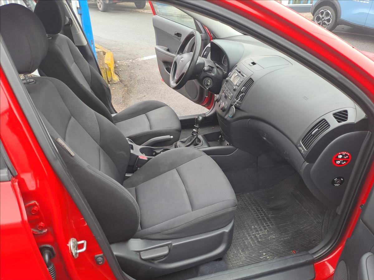 Hyundai i30 Hatchback 1,4 l 80 kw