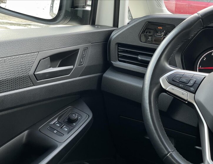 Volkswagen Caddy MPV 1,5 l 84 kw