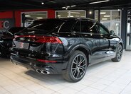 Audi SQ8 SUV / Terénní 4,0 l 320 kw