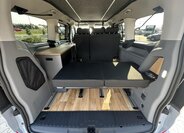 Ford Tourneo Custom 13