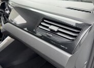 Volkswagen Polo Hatchback 999,0 70 kw