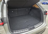Lexus NX 350h SUV / Terénní 2,5 l 147 kw