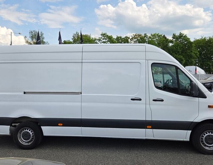 Mercedes-Benz Sprinter Skříň 2,0 l 110 kw