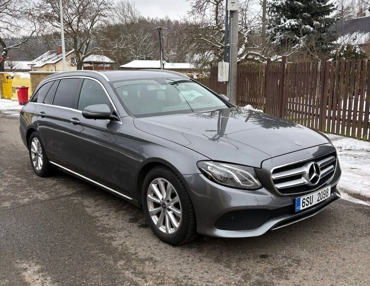 Mercedes-Benz Třídy E Kombi 0,0 0