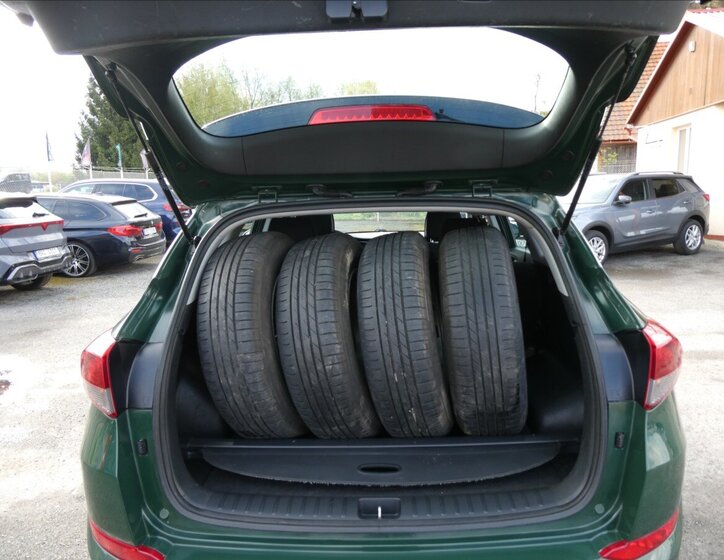 Hyundai Tucson SUV / Terénní 2,0 l 100 kw