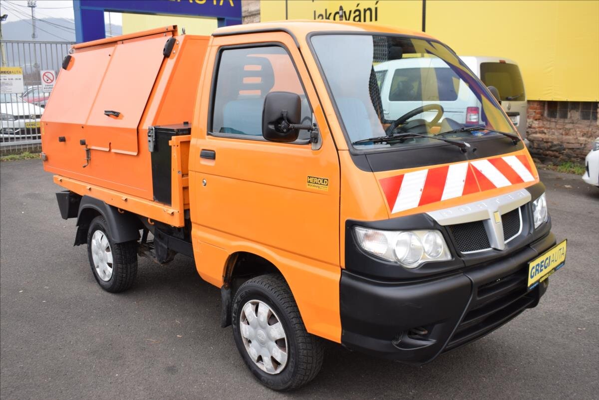 Piaggio Porter Sklápěč 1,3 l 52 kw