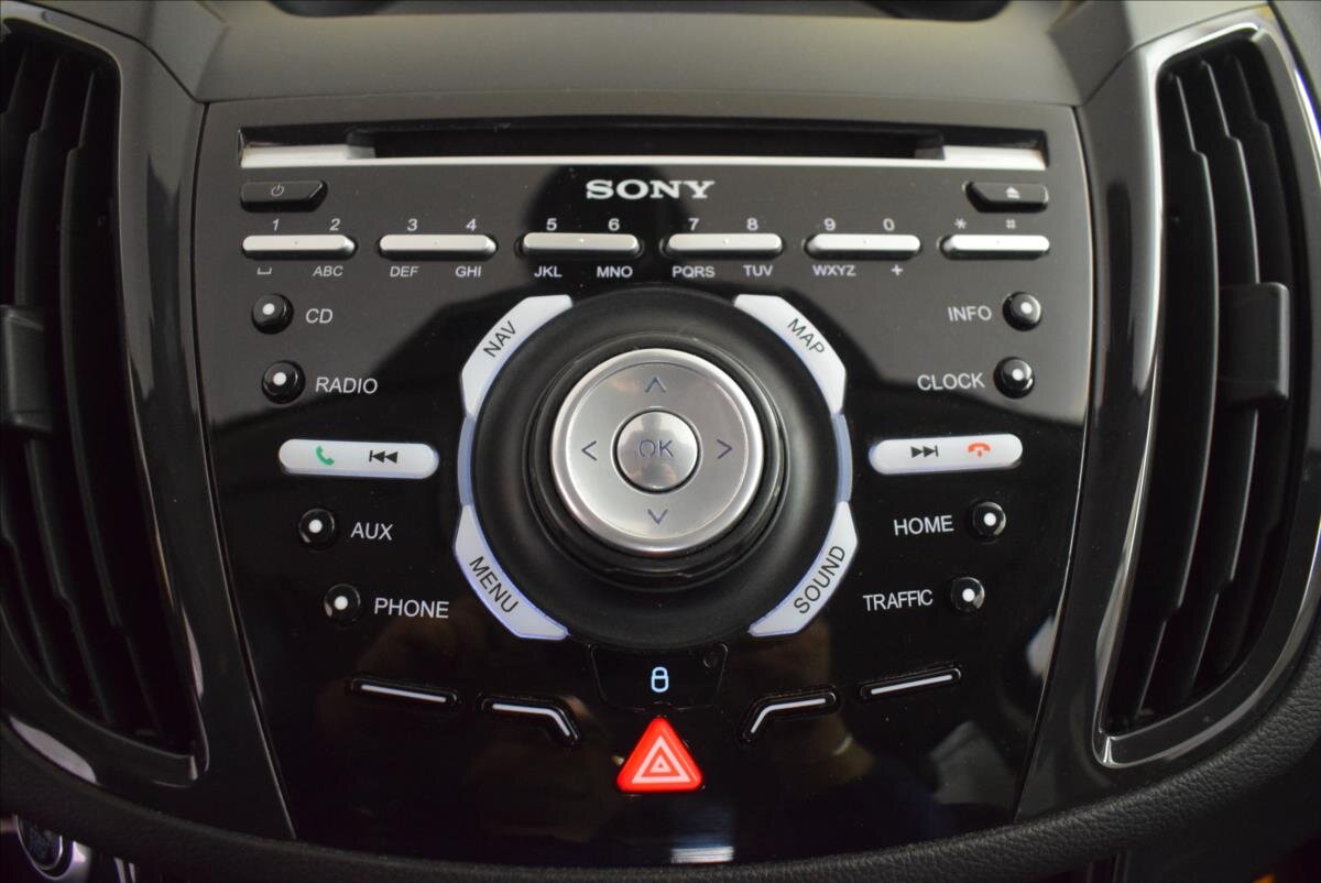 Ford Kuga SUV 2,0 l 120 kw